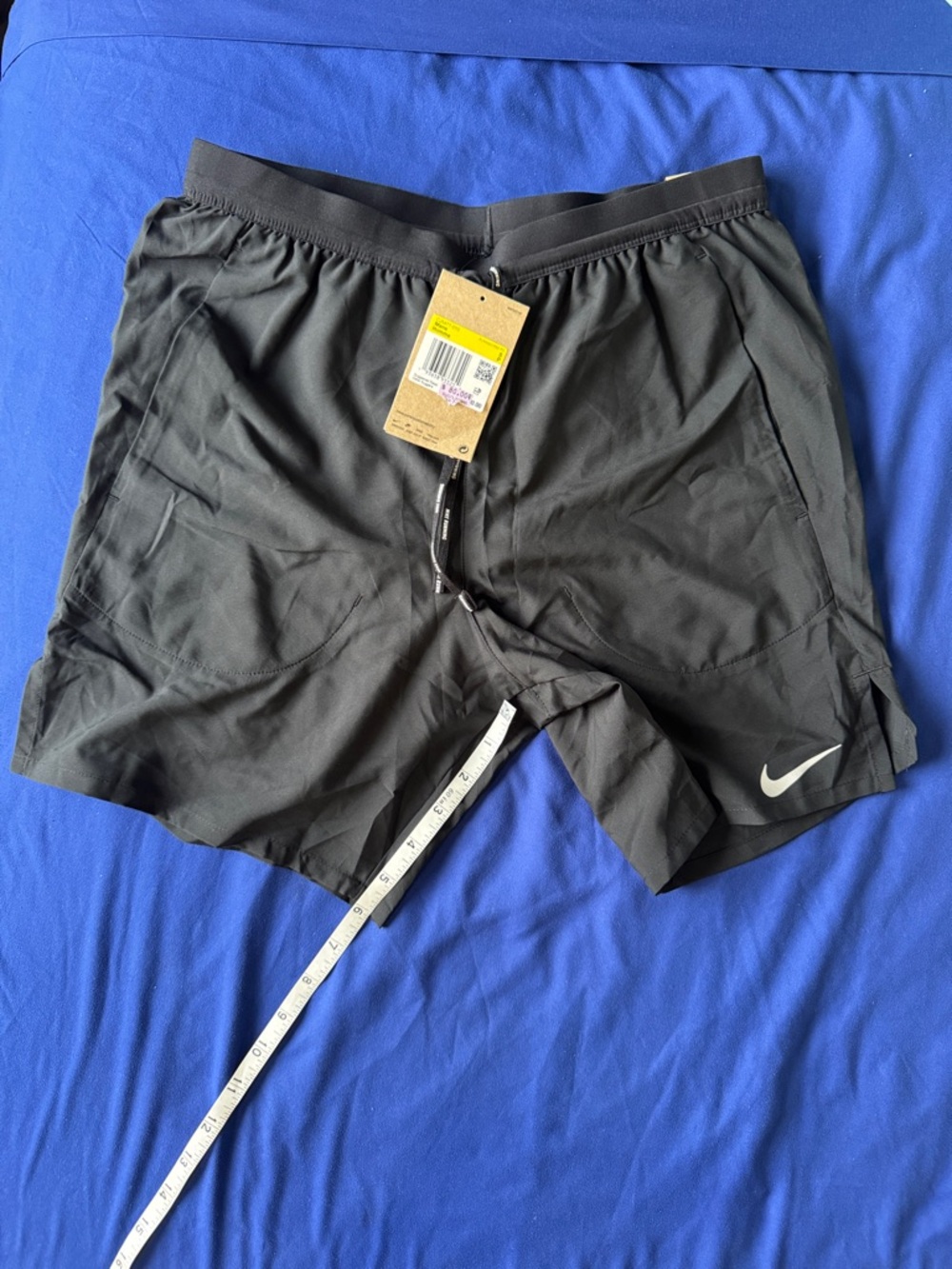 Nike Men's Black Athletic Shorts - Picture 6 of 6